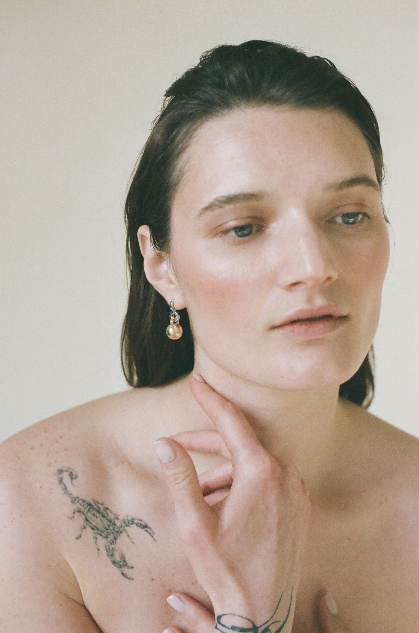 Model wearing Laura Lombardi Two Tone Gioca Earrings