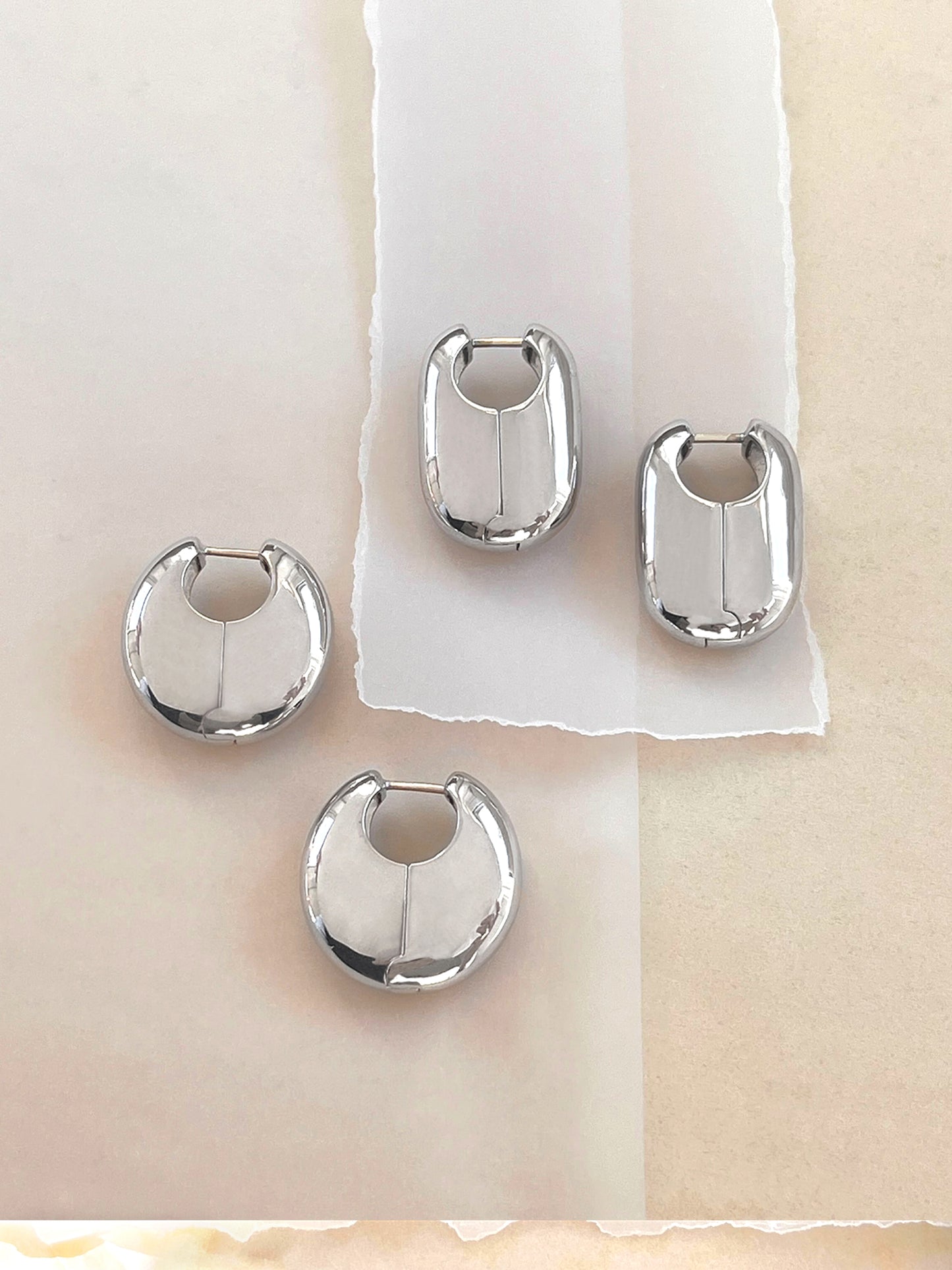 Vola & Ferma Earrings Silver